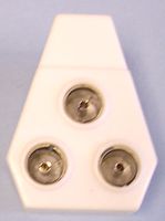 3 WAY R.ANGLE SPLITT - 3-Way Right Angle Coaxial Splitter - 3 Outputs, 1 Input