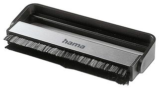 00181422 - Carbon Fibre Brush