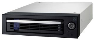 MB876SK-B - DataCage Basic 3.5" SATA HDD Hot-Swap EZ-Tray Mobile Rack for External 5.25" Bay