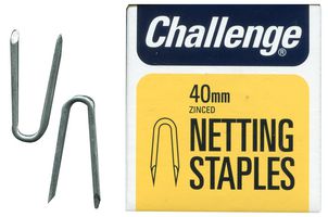 12023 - 1 1/2" (40mm) Zinc Plated Netting Staples, 225g Pack