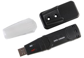 TEN01067 - Temperature and Humidity Data Logger