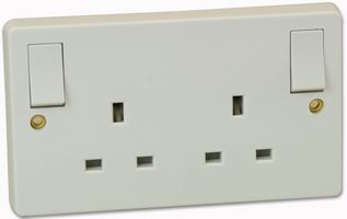 4307 - Switched Socket with Outboard Rockers, 2 Gang, 13A, White