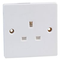 PELB1851 - Unswitched Socket 1-Gang
