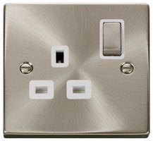 VPSC535WH - Switched Socket, 1 Gang, Double Pole, 13A, Satin Chrome