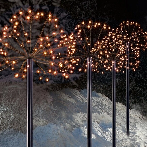 Outdoor 2D Lights